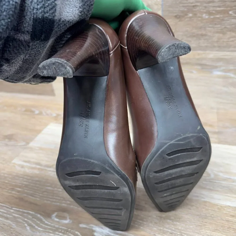 Anne Klein Maozoni Brown Leather Heels Women's Size 9.5